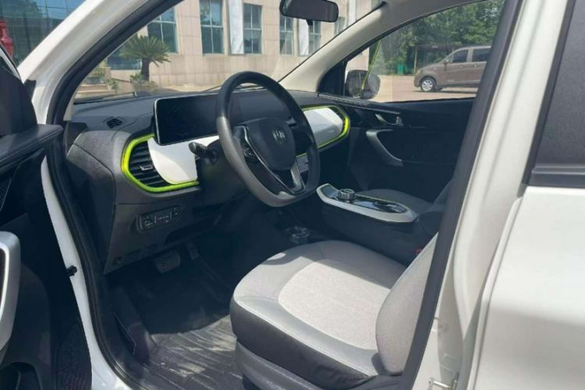Used CHANGAN Benni E-Star 2020 Heartbeat Edition NMC Lithium Interior 2