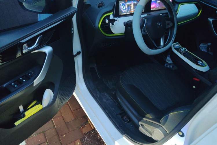 Used CHANGAN Benni E-Star 2020 Xinyue Edition Lithium-NMC Interior 3