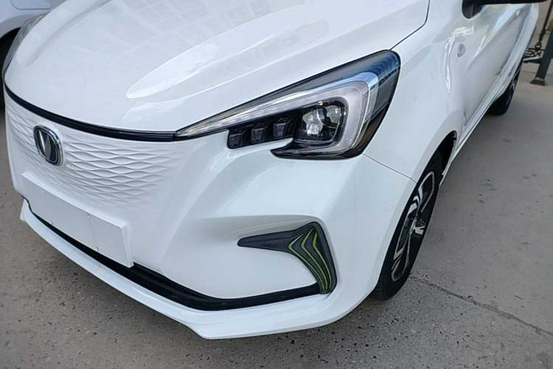 Used CHANGAN Benni E-Star 2020 Heartbeat Edition NMC Lithium Left Front Headlight