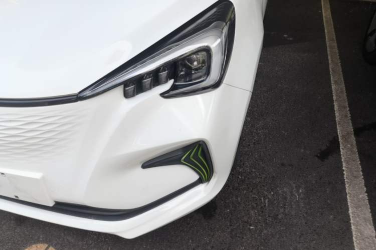 Used CHANGAN Benni E-Star 2020 Heartbeat Edition NMC Lithium Left Front Headlight