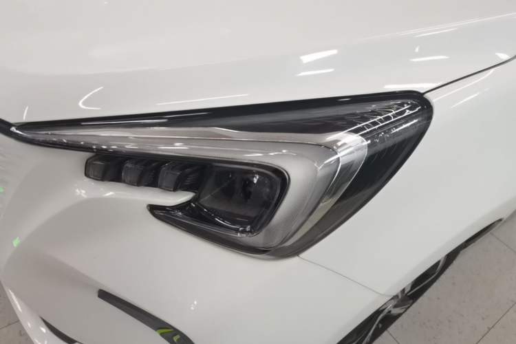Used CHANGAN Benni E-Star 2020 Heartbeat Edition NMC Lithium Left Front Headlight