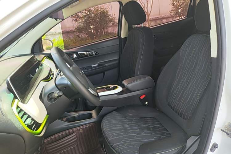 Used CHANGAN Benni E-Star 2020 Heartbeat Edition NMC Lithium Left Front Seat