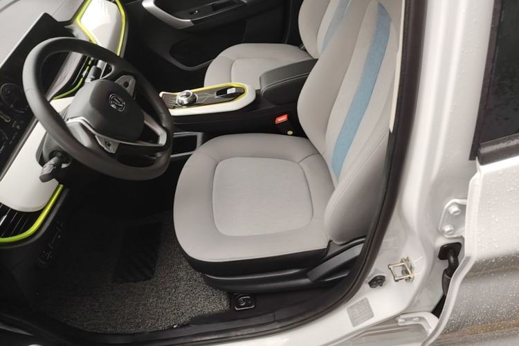 Used CHANGAN Benni E-Star 2020 Xinyue Edition Lithium Iron Phosphate (31.95 kWh) Left Front Seat