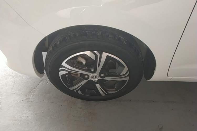 Used CHANGAN Benni E-Star 2020 Xinyue Edition Lithium-NMC Left Front Wheel Hub