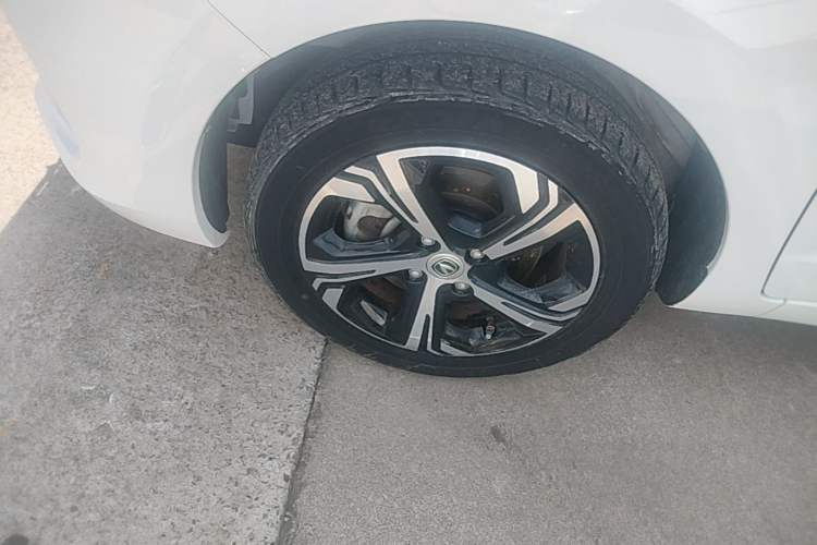 Used CHANGAN Benni E-Star 2020 Xinyue Edition Lithium-NMC Left Front Wheel Hub