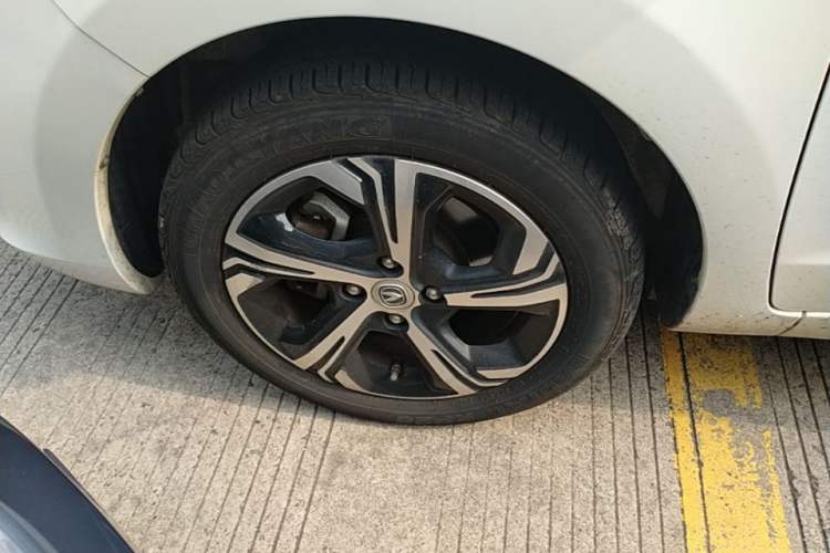Used CHANGAN Benni E-Star 2020 Xinyue Edition Lithium-NMC Left Front Wheel Hub