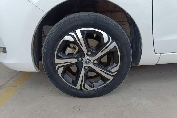 Used CHANGAN Benni E-Star 2020 Heartbeat Edition NMC Lithium Left Front Wheel Hub