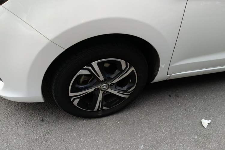 Used CHANGAN Benni E-Star 2020 Heartbeat Edition NMC Lithium Left Front Wheel Hub