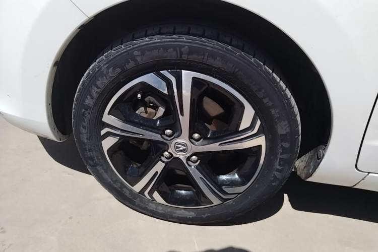 Used CHANGAN Benni E-Star 2020 Xinyue Edition Lithium-NMC Left Front Wheel Hub