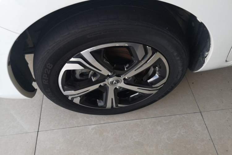 Used CHANGAN Benni E-Star 2020 Heartbeat Edition NMC Lithium Left Front Wheel Hub