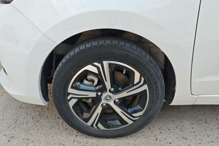 Used CHANGAN Benni E-Star 2020 Xinyue Edition Lithium-NMC Left Front Wheel Hub