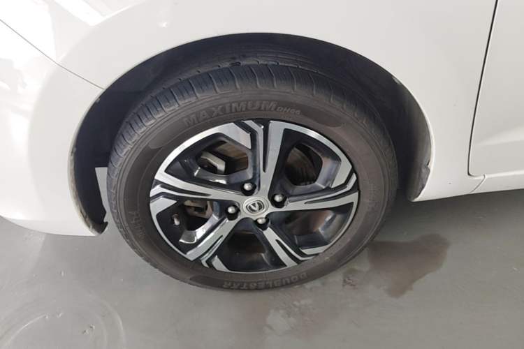 Used CHANGAN Benni E-Star 2020 Heartbeat Edition NMC Lithium Left Front Wheel Hub