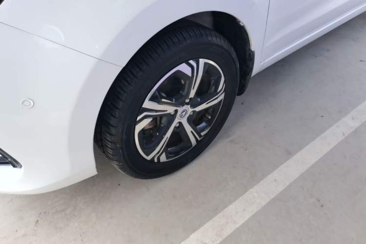 Used CHANGAN Benni E-Star 2020 Heartbeat Edition NMC Lithium Left Front Wheel Hub