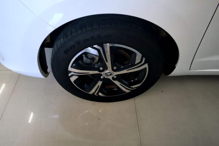Used CHANGAN Benni E-Star 2020 Xinyue Edition Lithium-NMC Left Front Wheel Hub