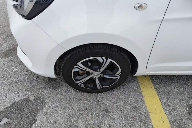 Used CHANGAN Benni E-Star 2020 Heartbeat Edition NMC Lithium Left Front Wheel Hub