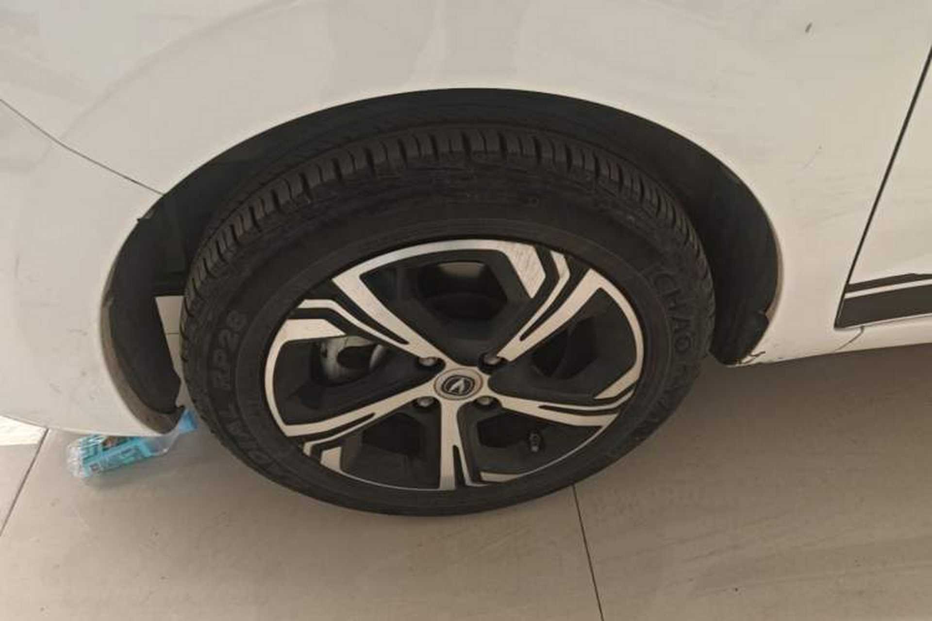 Used CHANGAN Benni E-Star 2020 Heartbeat Edition NMC Lithium Left Front Wheel Hub