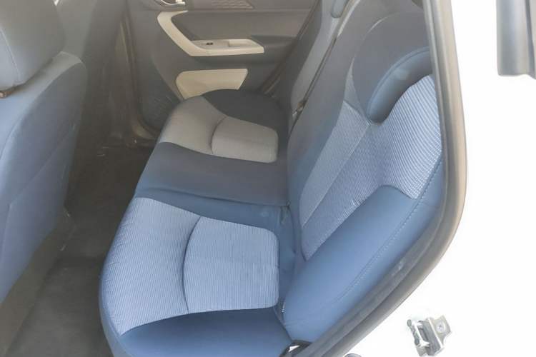 Used CHANGAN Benni E-Star 2020 Heartbeat Edition NMC Lithium Left Rear Seat