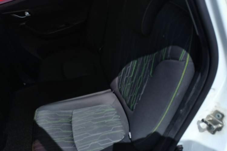 Used CHANGAN Benni E-Star 2020 Heartbeat Edition NMC Lithium Left Rear Seat