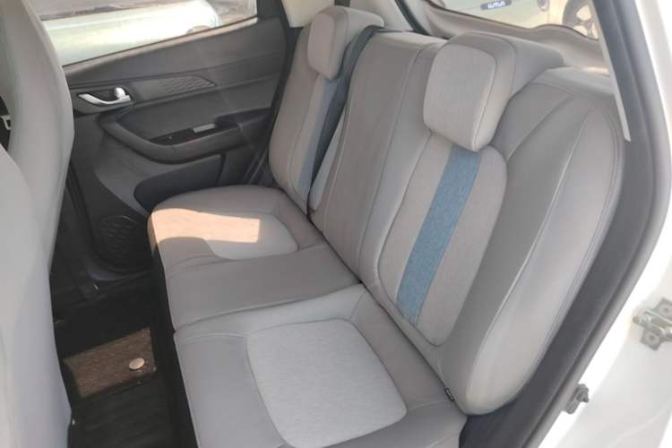 Used CHANGAN Benni E-Star 2020 Heartbeat Edition NMC Lithium Left Rear Seat