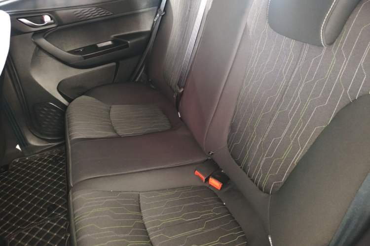 Used CHANGAN Benni E-Star 2020 Xinyue Edition Lithium Iron Phosphate (31.18 kWh) Left Rear Seat