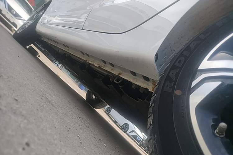 Used CHANGAN Benni E-Star 2020 Xinyue Edition Lithium-NMC Left Side Sill