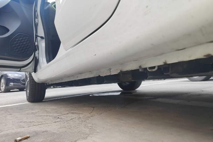 Used CHANGAN Benni E-Star 2020 Heartbeat Edition NMC Lithium Left Side Sill