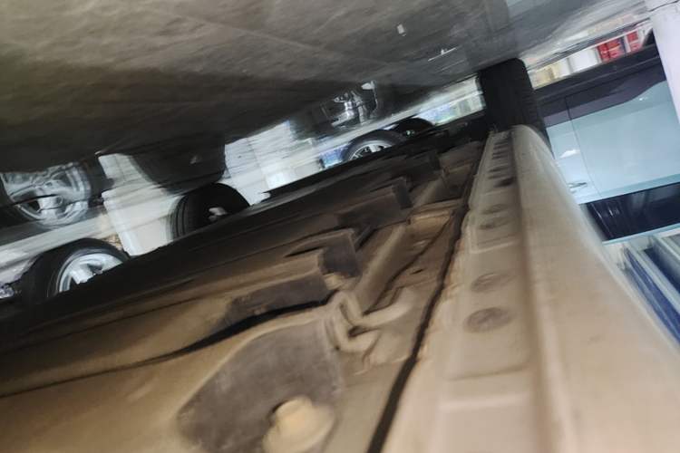 Used CHANGAN Benni E-Star 2020 Xinyue Edition Lithium-NMC Left Side Sill