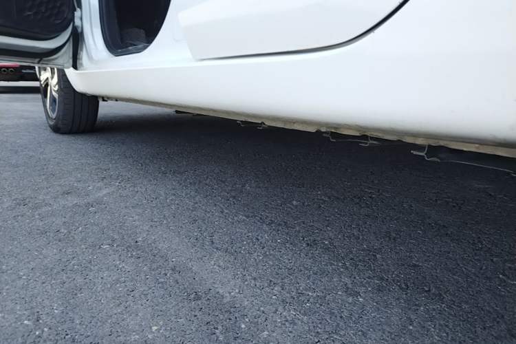 Used CHANGAN Benni E-Star 2020 Xinyue Edition Lithium-NMC Left Side Sill