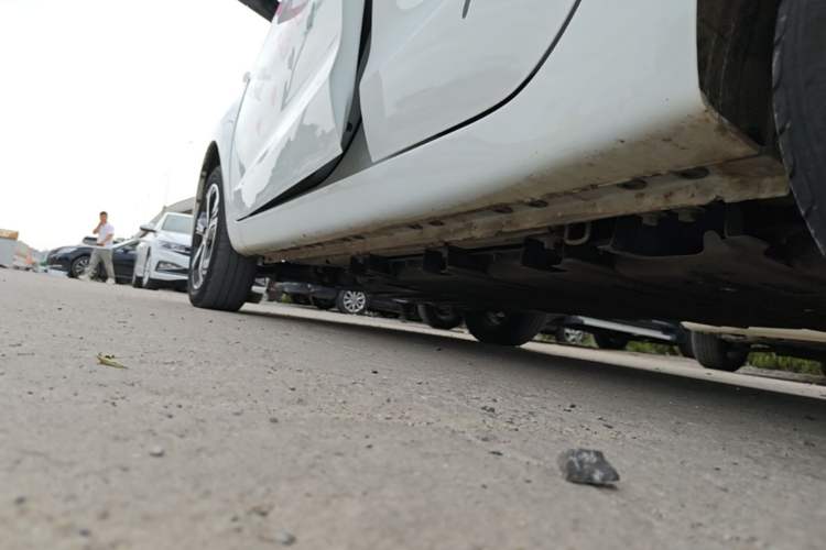 Used CHANGAN Benni E-Star 2020 Heart Edition Lithium Iron Phosphate (31.18 kWh) Left Side Sill