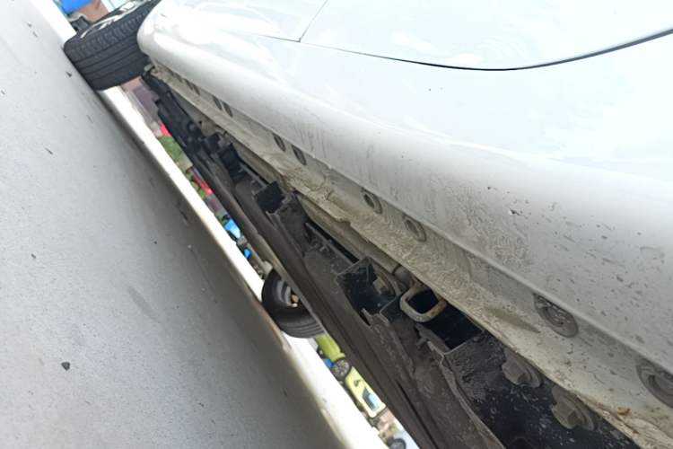 Used CHANGAN Benni E-Star 2020 Heartbeat Edition NMC Lithium Left Side Sill