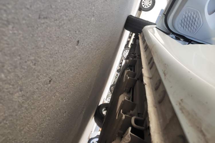 Used CHANGAN Benni E-Star 2020 Heartbeat Edition NMC Lithium Left Side Sill