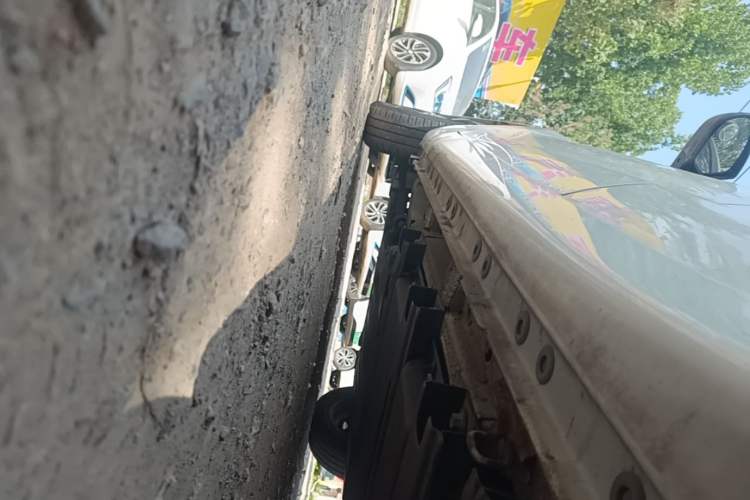 Used CHANGAN Benni E-Star 2020 Heartbeat Edition NMC Lithium Left Side Sill