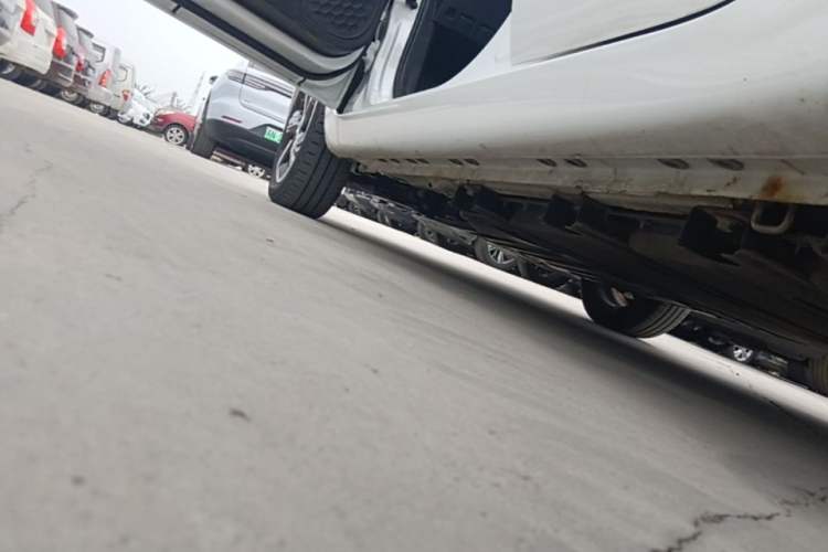 Used CHANGAN Benni E-Star 2020 Heartbeat Edition NMC Lithium Left Side Sill