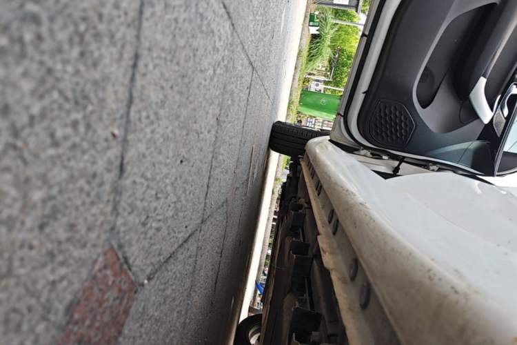 Used CHANGAN Benni E-Star 2020 Xinyue Edition Lithium-NMC Left Side Sill
