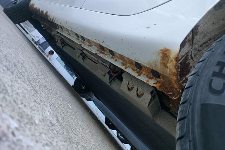 Used CHANGAN Benni E-Star 2020 Heart Edition Lithium Iron Phosphate (31.95 kWh) Left Side Sill