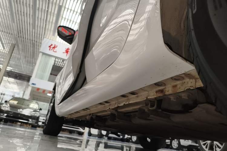 Used CHANGAN Benni E-Star 2020 Xinyue Edition Lithium-NMC Left Side Sill