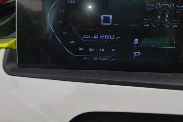 Used CHANGAN Benni E-Star 2020 Heartbeat Edition NMC Lithium Odometer Close Up
