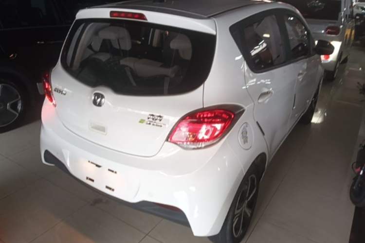 Used CHANGAN Benni E-Star 2020 Heartbeat Edition NMC Lithium Rear Right 45 Deg