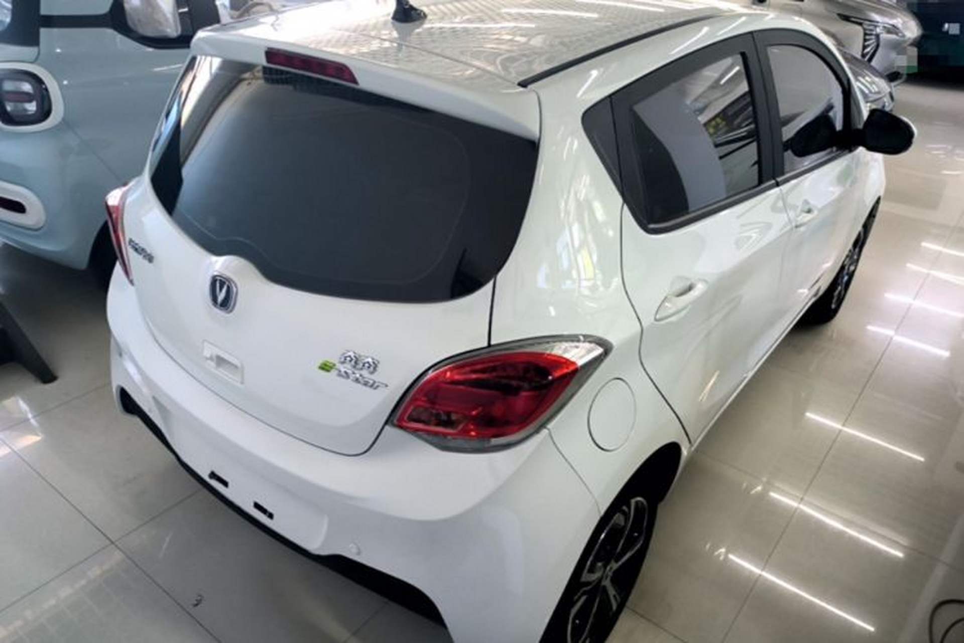 Used CHANGAN Benni E-Star 2020 Xinyue Edition Lithium-NMC Rear Right 45 Deg