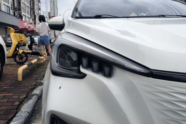 Used CHANGAN Benni E-Star 2020 Heartbeat Edition NMC Lithium Right Front Headlight