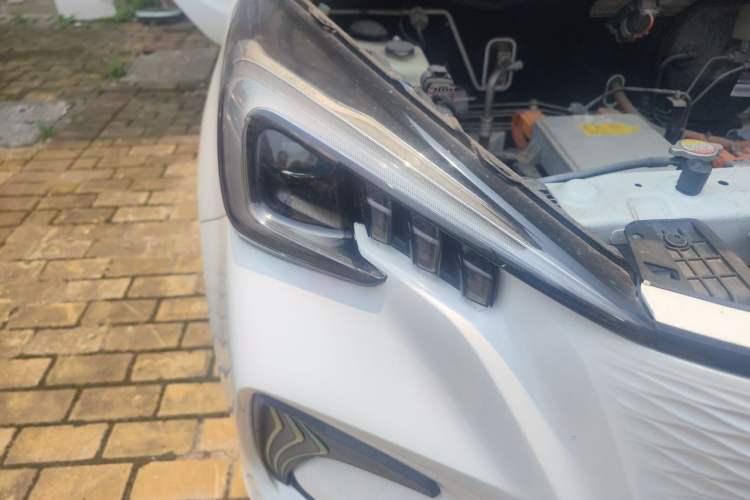 Used CHANGAN Benni E-Star 2020 Heartbeat Edition NMC Lithium Right Front Headlight