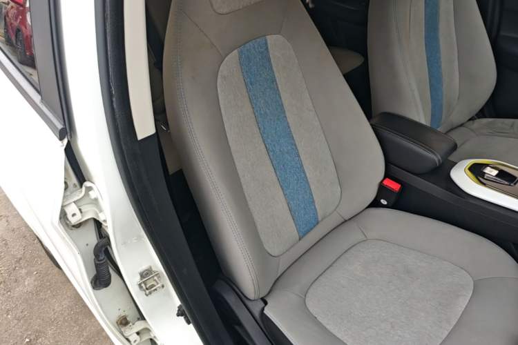 Used CHANGAN Benni E-Star 2020 Heartbeat Edition NMC Lithium Right Front Seat