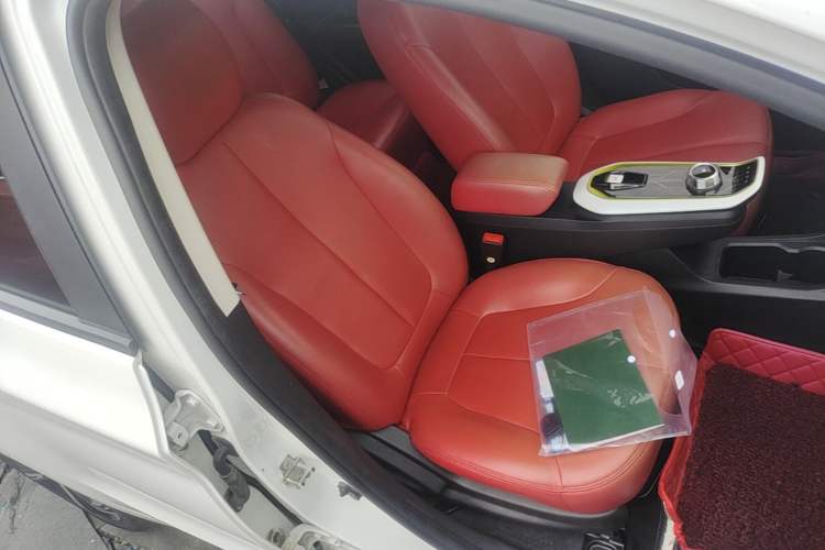 Used CHANGAN Benni E-Star 2020 Heartbeat Edition NMC Lithium Right Front Seat