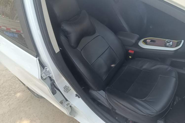 Used CHANGAN Benni E-Star 2020 Heartbeat Edition NMC Lithium Right Front Seat