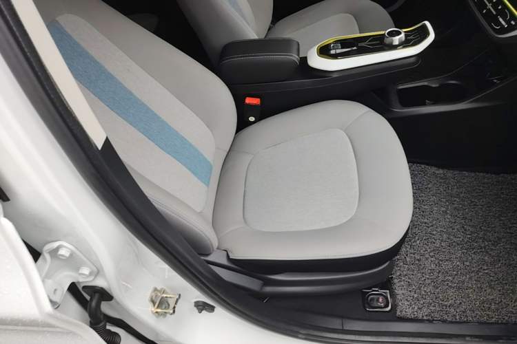 Used CHANGAN Benni E-Star 2020 Xinyue Edition Lithium Iron Phosphate (31.95 kWh) Right Front Seat