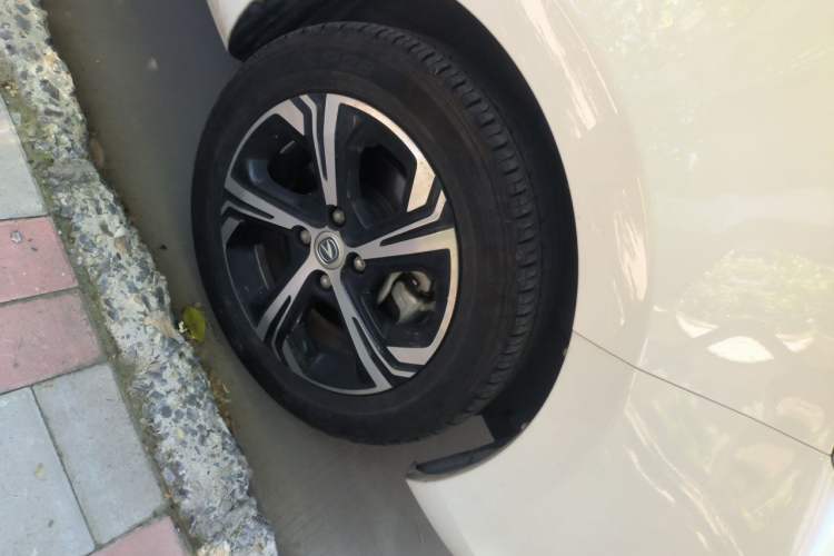 Used CHANGAN Benni E-Star 2020 Heartbeat Edition NMC Lithium Right Front Wheel Hub