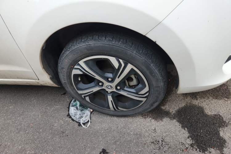 Used CHANGAN Benni E-Star 2020 Xinyue Edition Lithium Iron Phosphate (31.18 kWh) Right Front Wheel Hub