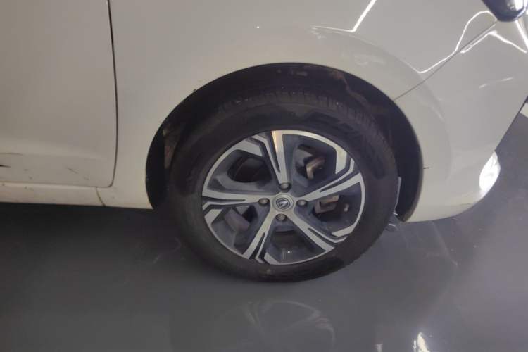 Used CHANGAN Benni E-Star 2020 Heartbeat Edition NMC Lithium Right Front Wheel Hub