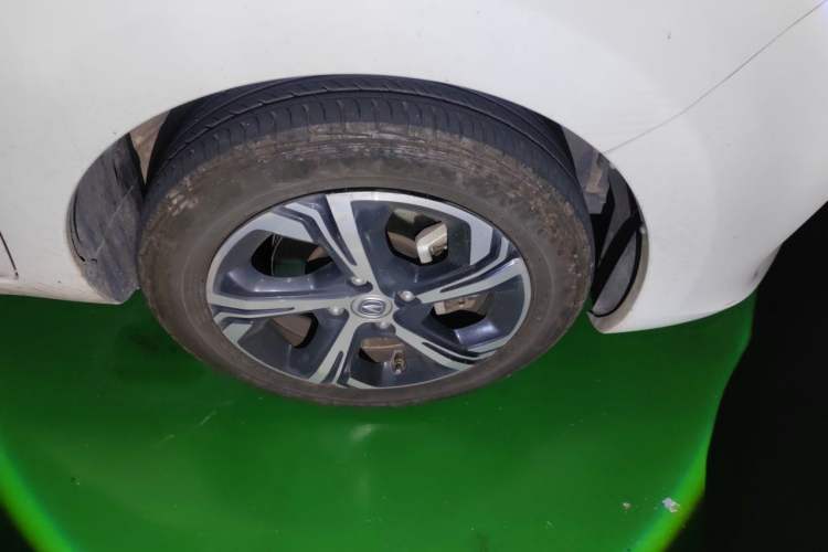 Used CHANGAN Benni E-Star 2020 Xinyue Edition Lithium-NMC Right Front Wheel Hub