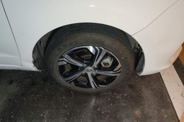 Used CHANGAN Benni E-Star 2020 Heartbeat Edition NMC Lithium Right Front Wheel Hub